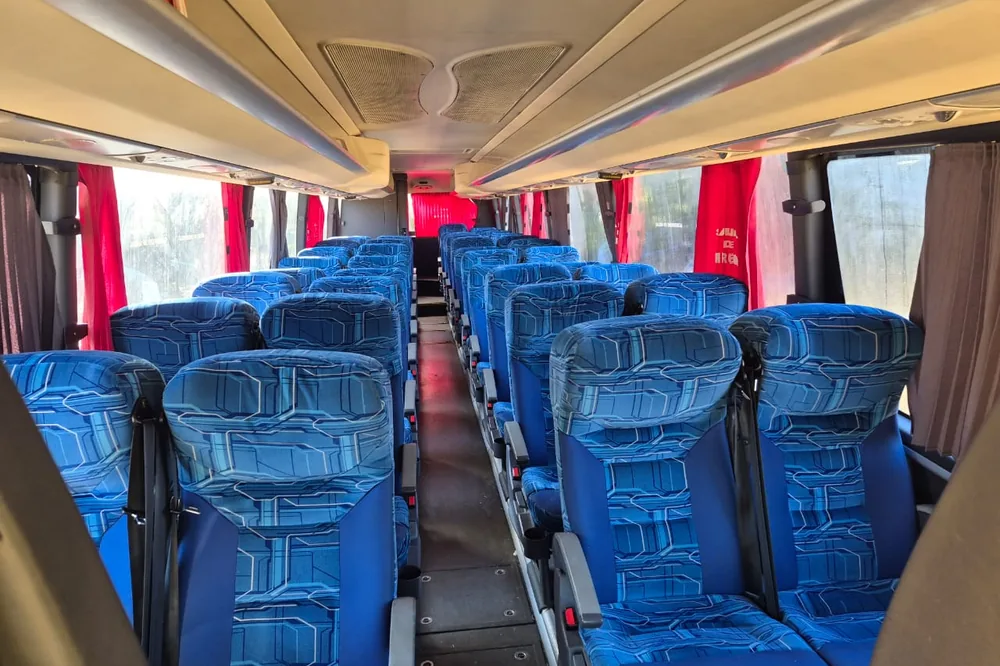 Interior de bus Más Bus